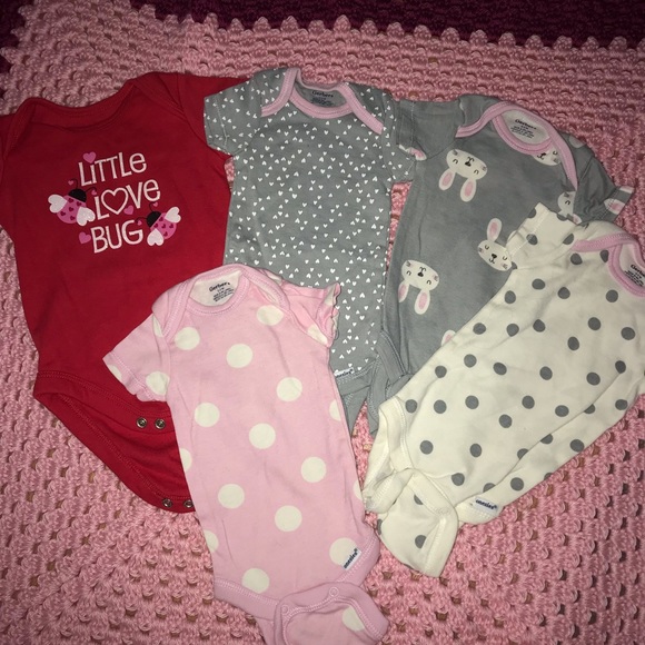 Other - ❄️$3 Bundle❄️ baby Girls Size 0-3 Months